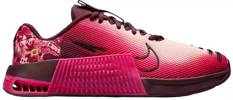 Женские кроссовки Nike Metcon 9 AMP, цвет Beet