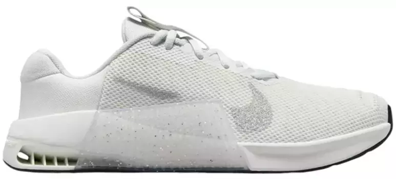 Женские кроссовки Nike Metcon 9, цвет White/Metallic
