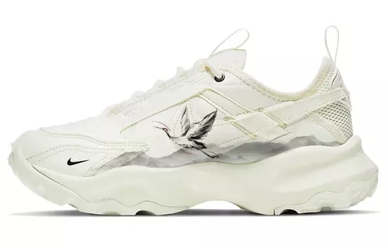 Женские кроссовки Nike TC 7900 Lifestyle, White