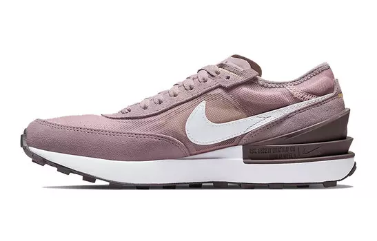 Женские кроссовки Nike Waffle One Lifestyle