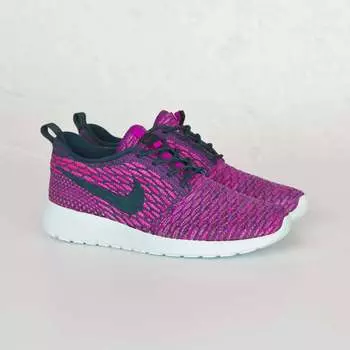 Женские кроссовки Roshe One Flyknit в цвете Dark Atomic Teal/Dark Atomic Teal-Vivid Purple Nike