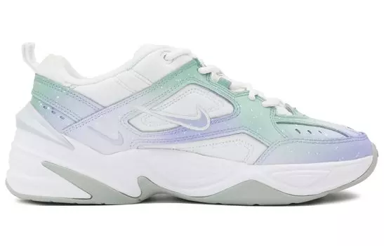 Женские массивные кроссовки Nike M2K