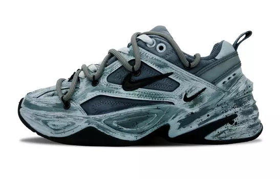 Женские массивные кроссовки Nike M2K, Gray