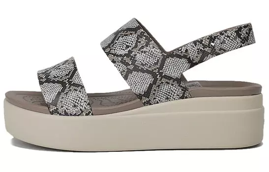 Женские шлепанцы Crocs