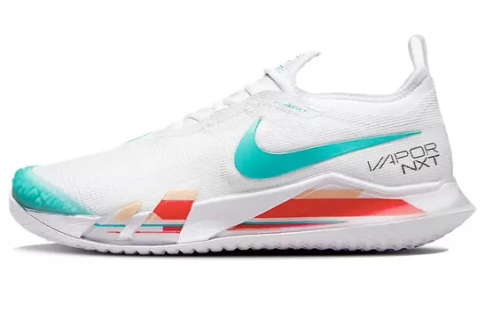 Женские теннисные кроссовки Nike
