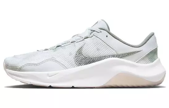 Женские тренировочные кроссовки Nike Legend Essential