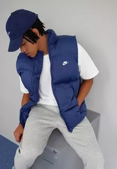 Жилет Nike CLUB, цвет Midnight Navy/(White)