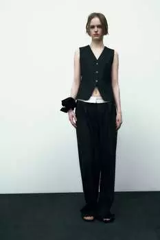 Жилет с контрастной спиной ZARA, черный