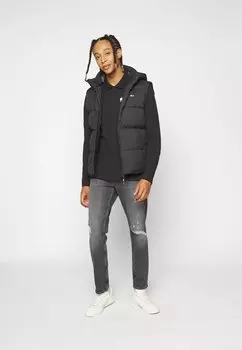 Жилет Tommy Jeans ЖИЛЕТ ESSENTIAL, черный
