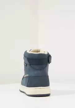 Зимние сапоги Kickers, цвет Granatowy