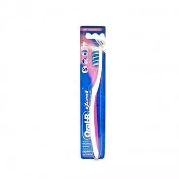 Зубная щетка СРЕДНЯЯ, 1 шт. Oral-B, Exceed