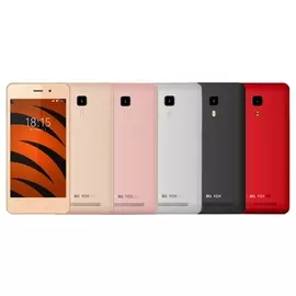Смартфон BQ 4526 Fox (black)