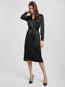 Атласное платье с поясом