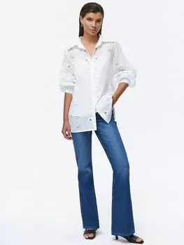 Блуза, декорированная вышивкой