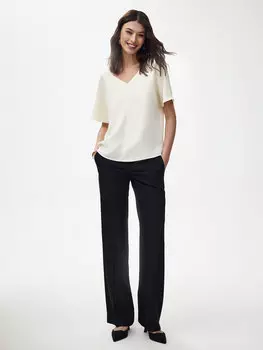 Блуза с V-образным вырезом