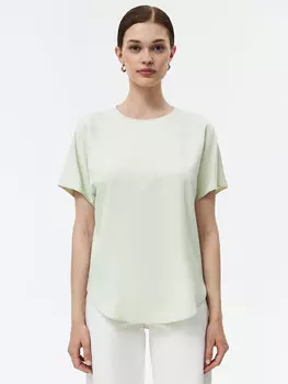 Блуза с вырезом на спинке