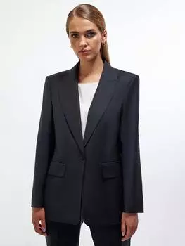 Однобортный жакет с рельефами