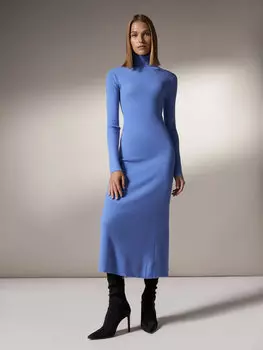 Платье-годе из трикотажа в рубчик