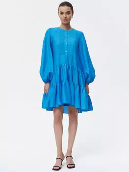 Платье с объемным подолом