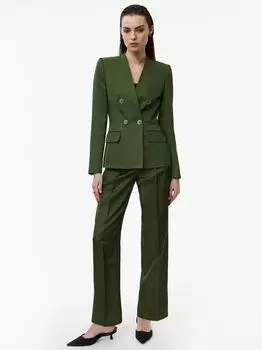 Приталенный жакет без лацканов