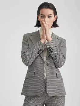 Приталенный жакет в гусиную лапку