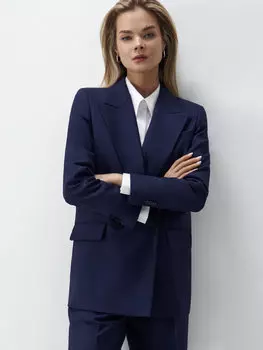 Прямой двубортный жакет