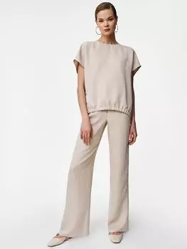 Прямые брюки на резинке