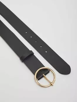 Ремень с круглой пряжкой