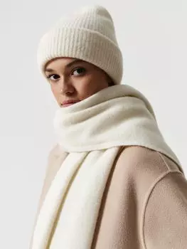 Шапка из смесовой шерсти