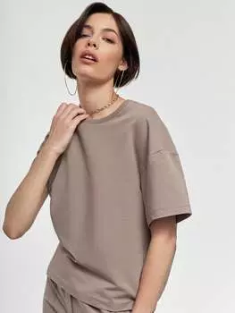 Свободная футболка