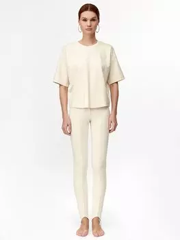 Свободная футболка