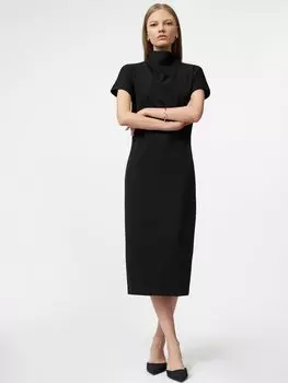 Трикотажное платье с коротким рукавом