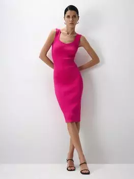 Трикотажное платье в рубчик