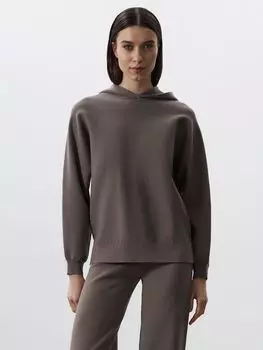 Уютный худи из мягкого трикотажа