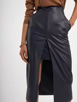 Зауженная юбка из экокожи