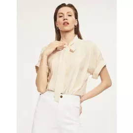 Р‘Р»СѓР·Р° СЃ Р»РµРЅС‚Р°РјРё