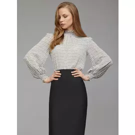 Р‘Р»СѓР·Р° СЃ РѕР±СЉРµРјРЅС‹РјРё СЂСѓРєР°РІР°РјРё