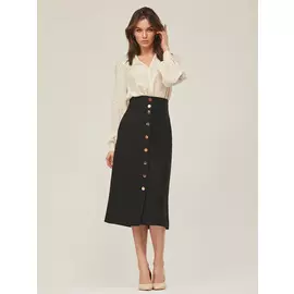 Р‘Р»СѓР·Р° СЃ РѕР±СЉРµРјРЅС‹РјРё СЂСѓРєР°РІР°РјРё