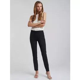 Р‘СЂСЋРєРё РёР· РєРѕСЃС‚СЋРјРЅРѕР№ С€РµСЂСЃС‚Рё СЃ РєРѕСЂСЃР°Р¶РµРј