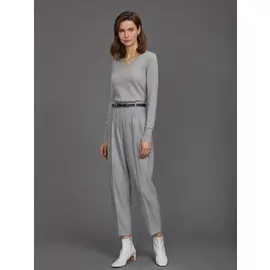 Р”Р¶РµРјРїРµСЂ СЃ V-РѕР±СЂР°Р·РЅС‹Рј РІС‹СЂРµР·РѕРј