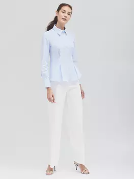 Приталенная блуза с защипами