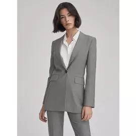 РЈРґР»РёРЅРµРЅРЅС‹Р№ Р¶Р°РєРµС‚ РІ РіСѓСЃРёРЅСѓСЋ Р»Р°РїРєСѓ