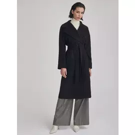 РџР°Р»СЊС‚Рѕ СЃ С€РёСЂРѕРєРёРјРё Р»Р°С†РєР°РЅР°РјРё