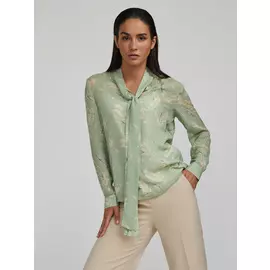 Р‘Р»СѓР·Р° СЃ Р»РµРЅС‚Р°РјРё