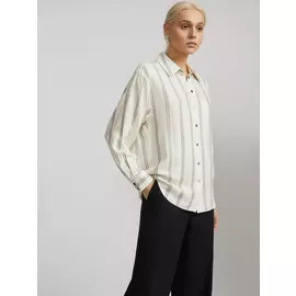 Р СѓР±Р°С€РєР° СЃ РјРµС‚Р°Р»Р»РёР·РёСЂРѕРІР°РЅРЅРѕР№ РЅРёС‚СЊСЋ