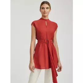 РЈРґР»РёРЅРµРЅРЅР°СЏ Р±Р»СѓР·Р° СЃ РїРѕСЏСЃРѕРј