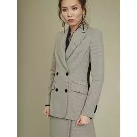 Р–Р°РєРµС‚ СЃ РєРѕРЅС‚СЂР°СЃС‚РЅС‹РјРё РІСЃС‚Р°РІРєР°РјРё