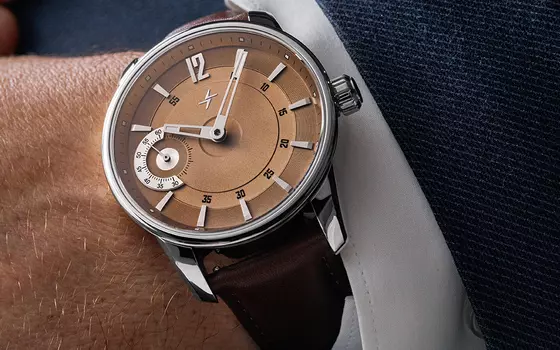 Tribute 1984 3603 42 мм ручной подзавод