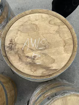 Бочка 113л (30 галлонов) из-под Бурбона American Woman Spirits (Американский дуб)