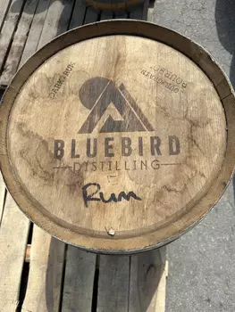 Бочка 113л (30 галлонов) из-под Темного Рома Bluebird Dark Rum (Американский дуб)